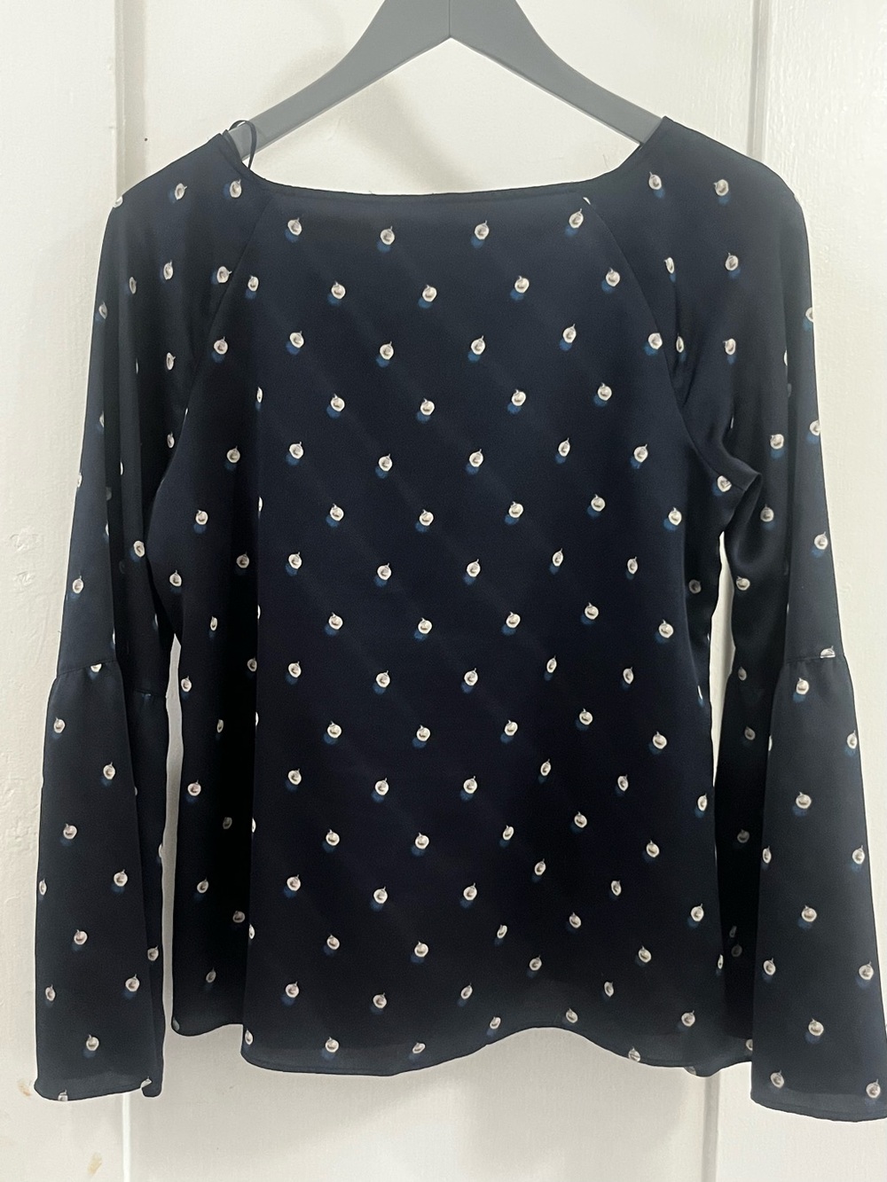 Banana Republic XS Navy Blue White Dot Print Bell Sleeve Boat Neck Blouse